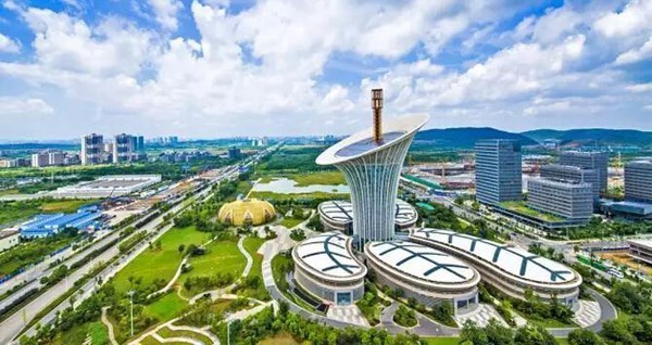 武漢大學武漢東湖新技術開發區現場教學(圖1) 武漢大學武漢東湖新技術開發區現場教學